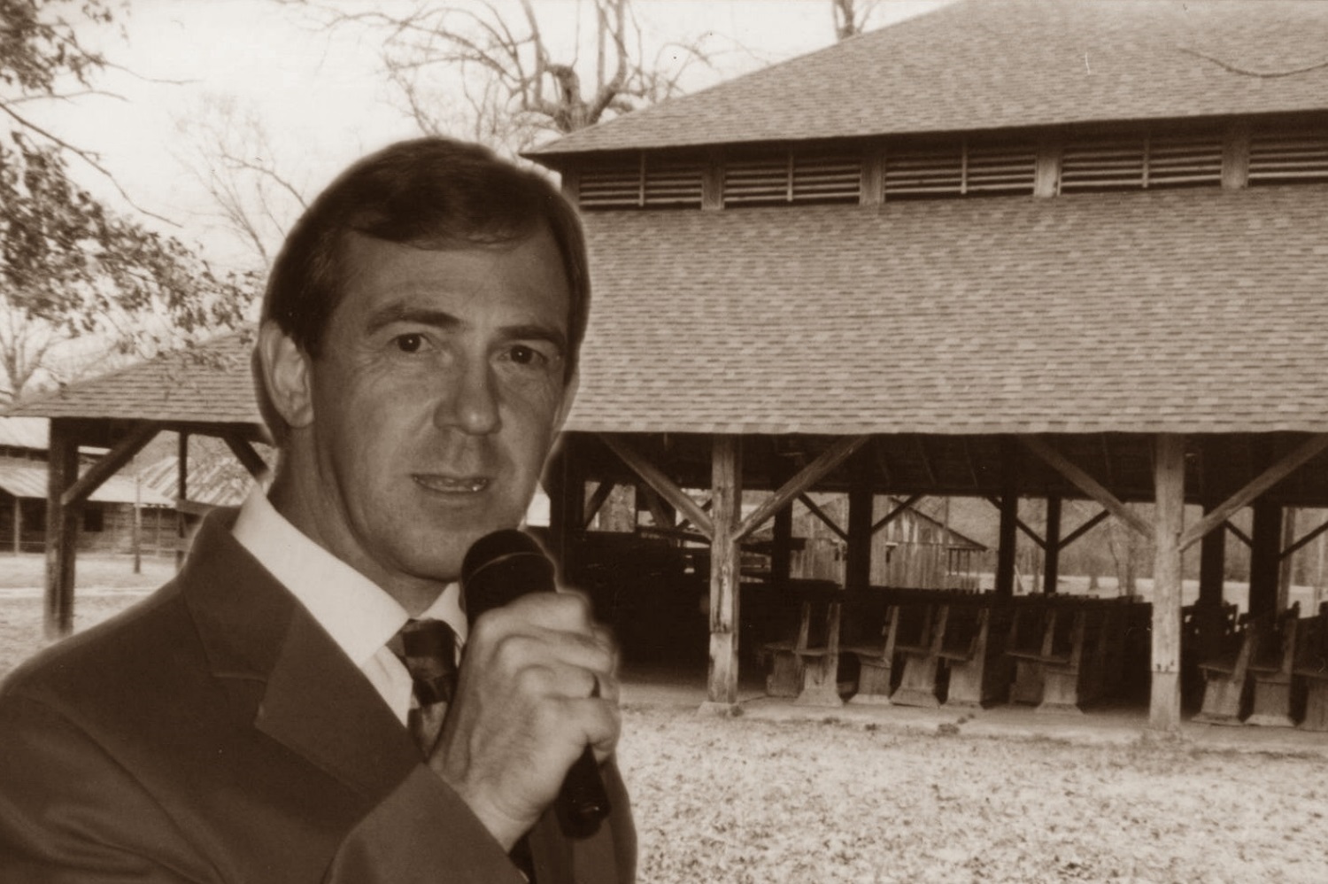 Paul B Thomas